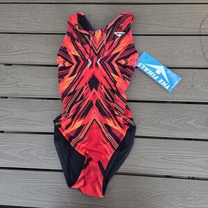 TYR The Finals Youth Girls Onyx 1pc Swimsuit Wave Back Red - Size 26 New